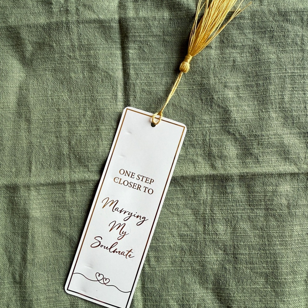 White & Gold Wedding Planner Bundle | Bride Engagement Gift Set - Picture 2 of 13